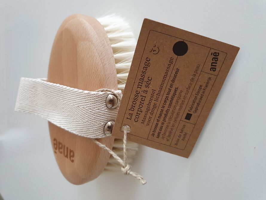Körpermassagebürste von Anaé mit Naturborsten